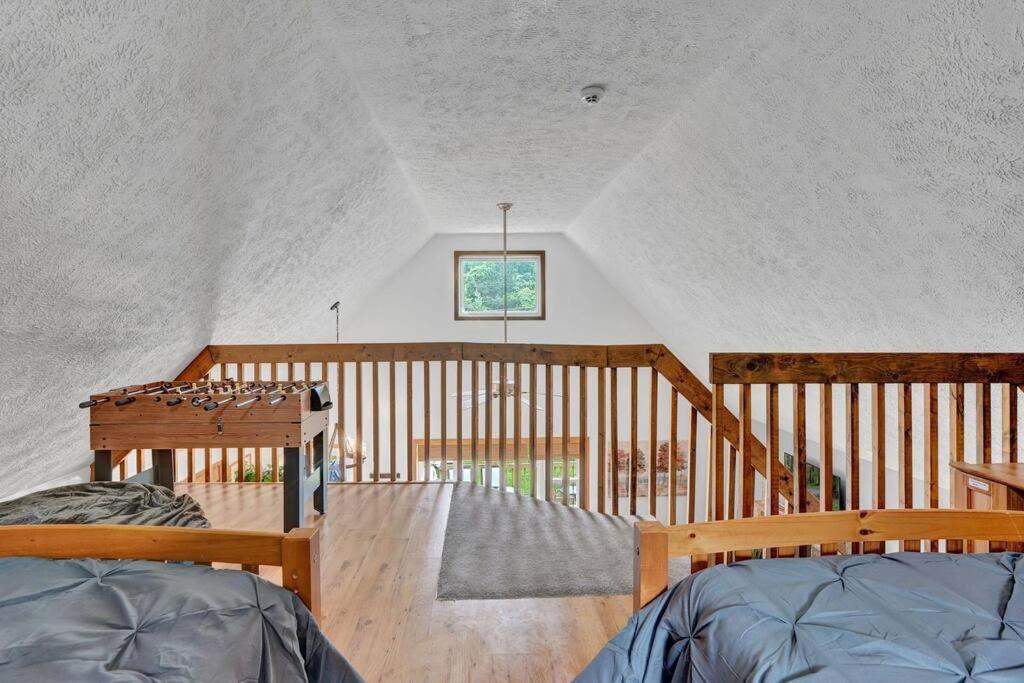 The Sage Chalet In Emerald Lakes, Poconos! Long Pond ภายนอก รูปภาพ