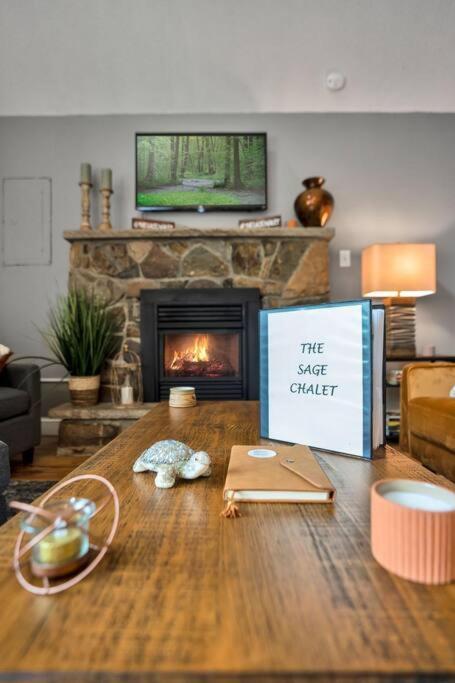 The Sage Chalet In Emerald Lakes, Poconos! Long Pond ภายนอก รูปภาพ